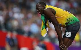 American sprinter erriyon knighton breaks usain bolt record knighton, who ran 20.11 to break bolt's world u18 record of 20.13 last month , was the fastest in the first round of the men's 200m on friday. Usain Bolt V David Rudisha Over 400m Is Not Impossible And Would Be A Lot Of Fun