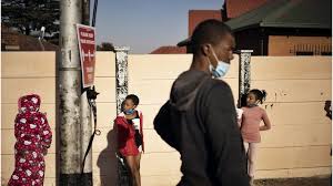Where is your mask mr ramaphosa? Coronavirus In South Africa President Ramaphosa Says Outbreak Will Get Worse Bbc News