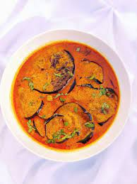 Kashmiri Dahi Baingan Eggplant In Kashmiri Yogurt Sauce Myspicetrunk Recipe Yogurt Sauce Veg Recipes Easy Meals