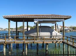 Boat cover for boat on lift. Boat Lift Covers