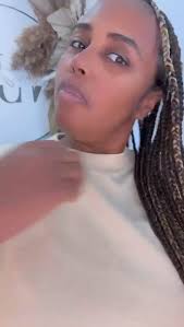 Travelling soon? Even if your not, Get your knotless braids done at Natasha  John-lewis salon call now 0137567 8601 or