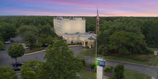 Reservations are no longer required. Hotels Near Stony Brook University Holiday Inn Express Stony Brook Long Island