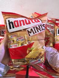 Rasanya cukup sedap, sampai boleh pengsan! Personal Shopper My On Twitter 10 Coklat Diminati Ramai Berbaloi Di Langkawi Ibarat Syurga Untuk Penggemar Coklat Dengan Harga Yg Super Murah Langkawi Amatlah Sinonim Dengan Destinasi Pelancongan Bebas Cukai Jadi Memang