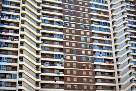 Se l' usufrutto è personale l' unica maniera per riunificare le due cose è un atto di compravendita nel quale uno dei due cede la sua parte all' altro. Nudo Proprietario Ed Usufruttuario Chi Paga Le Spese Condominiali