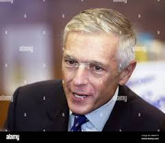 Wesley clarke hi-res stock photography and images