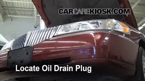 Fuse box diagrams (location and assignment of electrical fuses and relays) lincoln town car (1998, 1999, 2000, 2001, 2002). Battery Replacement 1998 2011 Lincoln Town Car 2000 Lincoln Town Car Signature 4 6l V8