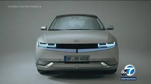 Intended as a hyundai subbrand, the ioniq moniker also applies to a. Mcydizrdctdqjm