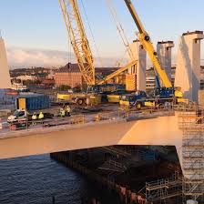 Hisingsbron är en bro över göta älv som förbinder hisingen med göteborgs fastland, södra älvstranden. Havator Goteborg Good Work Guys Havator Hisingsbron Havator Goteborg Terexdemag Tc2800 Goteborg Facebook