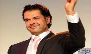 تميز راغب منذ صغره بصوته الرائع برغم صغر عمره ، كما قام بتشجيعه كلا من والديه ، تعلم على د والده عزف العود وكان عمره فى ذلك الوقت 8 سنوات ، لفت راغب اﻷنظار له فى المدرسة من بين أصدقائه ، خاصا بعد مشاركته فى الحفلات. Ø±Ø§ØºØ¨ Ø¹Ù„Ø§Ù…Ø© ÙŠ Ù‚Ø¯Ù… Ù…Ø¬Ù…ÙˆØ¹Ø© Ù…ØªÙ†ÙˆØ¹Ø© Ù…Ù† Ø£ØºÙ†ÙŠØ§ØªÙ‡ ÙÙŠ Ø£Ø­Ù„Ù‰ Ù†Ø§Ø³ ØµÙˆØª Ø§Ù„Ø§Ù…Ø§Ø±Ø§Øª