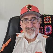 GOOD MORNING MY FRIENDS LISTENING TO THE GIANTS GAME AND WATCHING CLEVELAND  AND DODGERS ON MLB NETWORK HOPE THE GIANTS WIN AND DODGERS LOSE HAVE A  BEAUTIFUL WEDNESDAY MY FRIENDS LOVE YOU