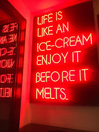 Pin Di Delorean Tiff 1 0 Su Quotes Citazioni Casuali Insegne Al Neon Sfondi Con Citazioni
