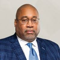 Donald Lightfoot's Instagram, Twitter & Facebook