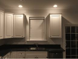 While having a kitchen sink windows over the sink has turned into the standard, picking the proper window treatment for it is a challenging task as it requires a blind that is both durable and attractive. The Best Kitchen Sink Window Treatments Blinds Brothers