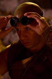 Riddick 3 Vin Diesel Les Chroniques De Riddick Critique Film