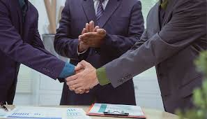 Why hire a digital marketing agency? | Sube Agencia Digital