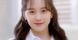 / 강원 춘천시 / 큐브엔터테인먼트)'이 큐브 신인 걸그룹 '라잇썸' 멤버에 공식 합류하면서 2021년 상반기중 공식 데뷔합니다. ë¼ìž‡ì¸ ê¹€ë‚˜ì˜ í¬ì§€ì…˜ Gif ìŠ¤í€˜ì–´ ì¹´í…Œê³ ë¦¬