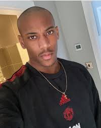 25 spiked hair + high skin fade. Footballers Quarantine Haircuts The Good The Bad The Bald And The Baffling The Athletic