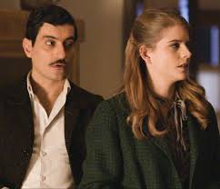 Ο βόσκαρης θα πάρει εκδίκηση…. Agries Melisses H Protash Gamoy Toy Kwnstanth 8a Ferei Ta Panw Katw Sto Diafani Queen Gr