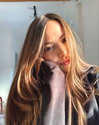 Claire's Inspiring Selfie Photography