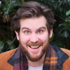 Stephen Hauser's Instagram, Twitter & Facebook