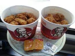 Egal ob adresse, öffnungszeiten oder route, hier findest du alles zur kfc filiale in würselen. Kfc In Aachen Kentucky Fried Chicken In Aachen Mundschutz Kaufen