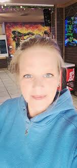 This evening is shaping up to be delicious ! Join us for dinner tonight at  the creek . 3349915 for reservations or carry out .