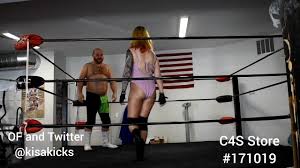 Mixed Wrestling with Ballbusting 