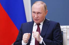 Vlagyimir putyin vasárnap magas fokú készültséget rendelt el a nukleáris elrettentő erőknél, írja az ap hírügynökség. Putyin Keszultsegbe Helyezte Az Orosz Nuklearis Haderot Ma7 Sk