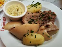 1 ou 2 cs de moutarde, 2 oeufs durs, 3 ou 4 cornichons, 2 cs de câpres, un bouquet de persil et quelques brins de ciboulette, 1 échalote ou 1 oignon blanc, huile, vinaigre, sel, poivre. Tete De Veau Sauce Gribiche Picture Of Le Bouillon Chartier Paris Tripadvisor