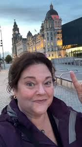 We made it to Liverpool! Only slept about 3 hours in the last 24 while  traveling but excited to be here. The UK Wreath Retreat starts tomorrow  when I'll be speaking on