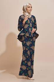 See more ideas about kids outfits, baby dress, kids fashion. Trend Baju Raya Batik 2019