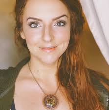 Jennifer Gerdes's Instagram, Twitter & Facebook