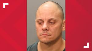 Man charged with DUI after reportedly driving golf cart into bar