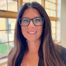 Lauren Papastratis Email & Phone Number