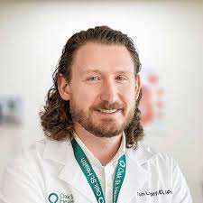 Dr. Thomas W Longley, MD: Family Doctor