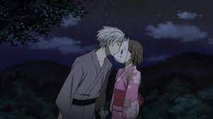 Terkadang memiliki alur yang saling berkaitan antara anime series dan anime movie, namun beberapa anime movie cukup berbeda dari jalan cerita di series anime, anime movie digambarkan lebih padat, seru dan keren. 5 Rekomendasi Anime Movie Sedih Cocok Menemanimu Saat Dirumahaja