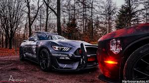 Autoanything presents ford chevy dodge diesel engine shootout quick comparison ford chevy dodge ford isuzu cummins built & code name: Gereden Shelby Gt350 Vs Challenger Srt Hellcat Hartvoorautos Nl