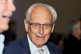 Five incumbents, four challengers win congressional primaries uncontested