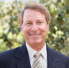 Antoine Kearney's Instagram, Twitter & Facebook