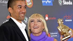 Horst Köhler bekommt die "Goldene Henne"