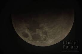 Blue moon refers to the second full moon in a single calendar month. Kuching Saksi Super Blue Blood Moon Utusan Borneo Online