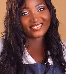 Lisa Simcox's Instagram, Twitter & Facebook