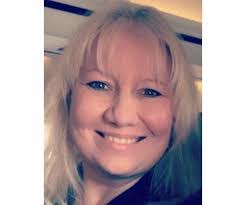 Tammy Schmidt's Instagram, Twitter & Facebook