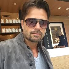 Heading to the East.”