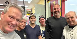 Well, iPhone users have 66 reasons to get excited this afternoon. Just  kidding, they only have one and yet it's a big one! The KW: Command app is  ready for download from