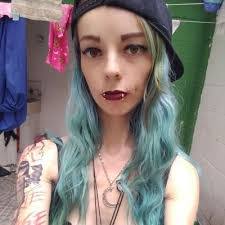 Brooke Groom's Instagram, Twitter & Facebook