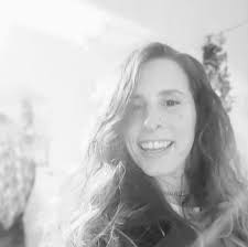 Right, folks! Those of you that remember this movie, what was your  favourite part? And go 👇