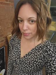 Are most hairdressers still pretty booked up? I need a good chop.