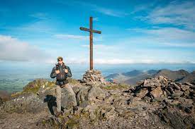 Hiking Carrauntoohil Ireland S Highest Mountain Expert Vagabond Driving In Ireland Ireland Ireland Travel
