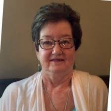 Kimberly Otis's Instagram, Twitter & Facebook